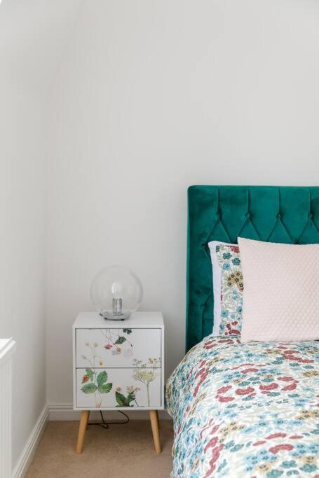 Birch South Lanes - Super 2 Bed Duplex With South Terrace Appartement Hove Buitenkant foto